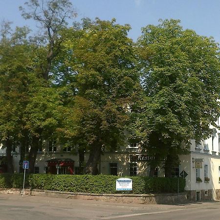 Hotel Weisse Taube Döbeln Exterior foto